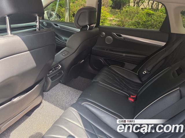 Genesis G80 (RG3) Gasoline 2.5 Turbo AWD 2022 — фото 7