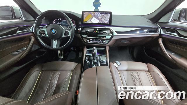 BMW 5 Series (G30) M550i xDrive 2021 — фото 7