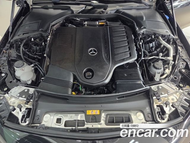 Mercedes-Benz CLE-Class (C236) CLE450 4MATIC Cabriolet 2024 — фото 6