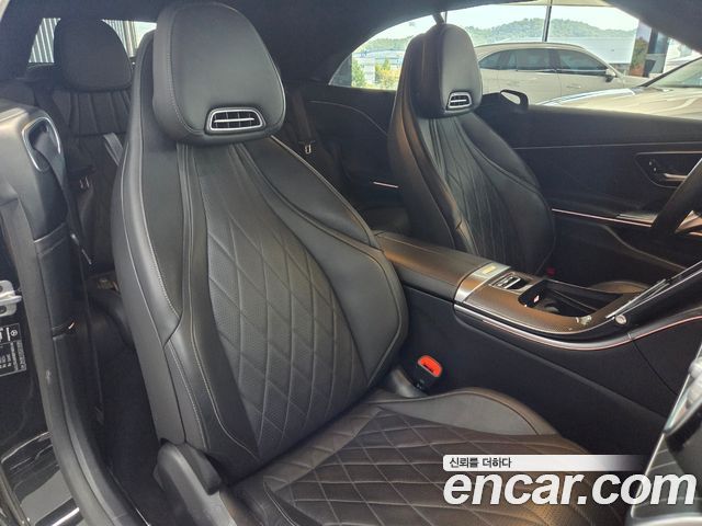 Mercedes-Benz CLE-Class (C236) CLE450 4MATIC Cabriolet 2024 — фото 10