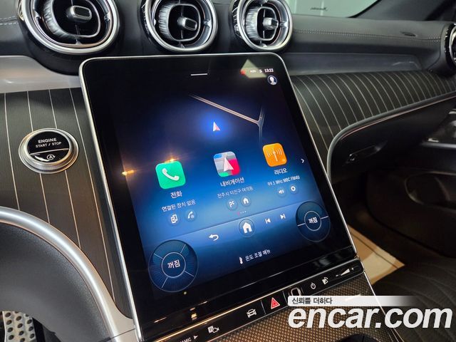 Mercedes-Benz CLE-Class (C236) CLE450 4MATIC Cabriolet 2024 — фото 16