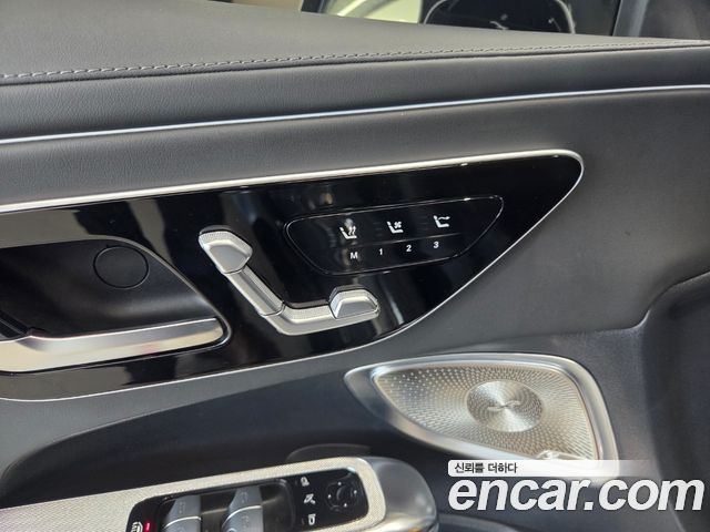 Mercedes-Benz CLE-Class (C236) CLE450 4MATIC Cabriolet 2024 — фото 18