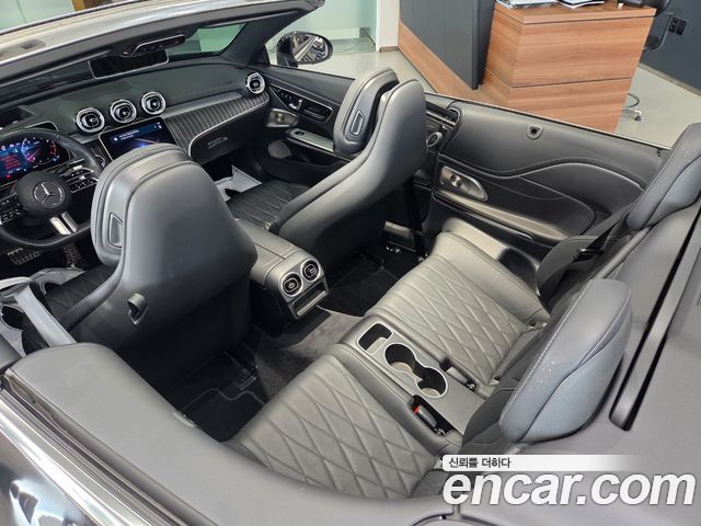 Mercedes-Benz CLE-Class (C236) CLE450 4MATIC Cabriolet 2024 — фото 21
