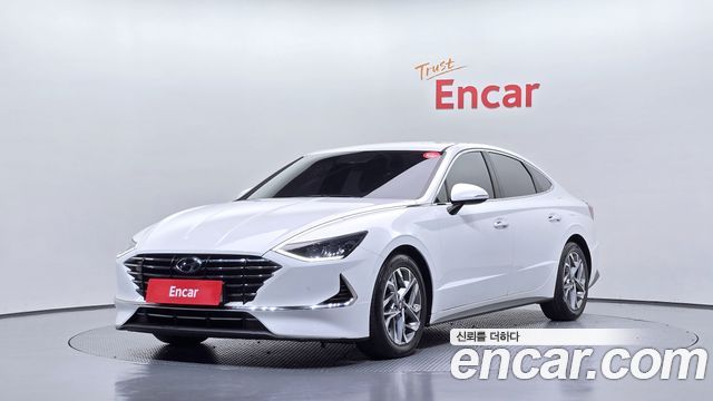 Hyundai Sonata (DN8) 2.0 Premium Family 2020 — фото 1