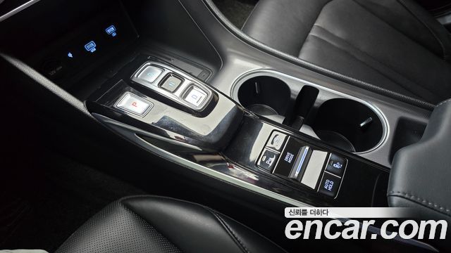 Hyundai Sonata (DN8) 2.0 Premium Family 2020 — фото 9
