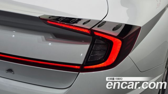 Hyundai Sonata (DN8) 2.0 Premium Family 2020 — фото 23