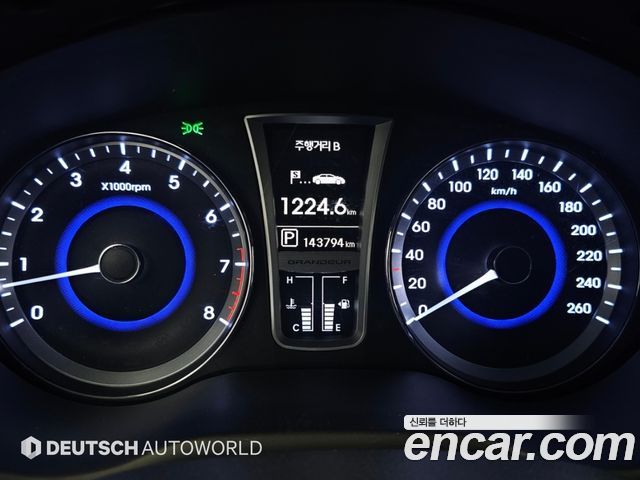 Hyundai Grandeur (HG) HG240 Modern 2014 — фото 8