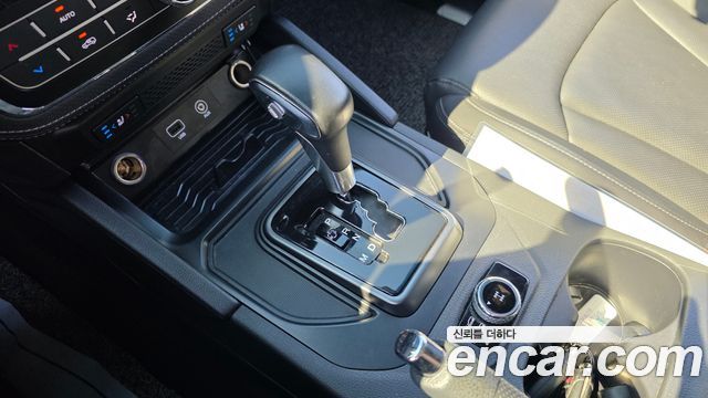 KG Mobility (SsangYong) Rexton Sports Diesel 2.2 4WD Prestige 2021 — фото 9