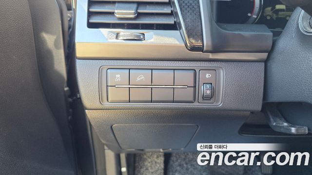 KG Mobility (SsangYong) Rexton Sports Diesel 2.2 4WD Prestige 2021 — фото 19