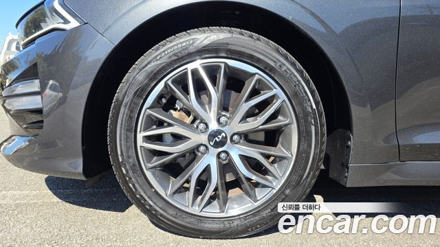 Kia K5 (III) 2.0 Prestige 2022 — фото 5