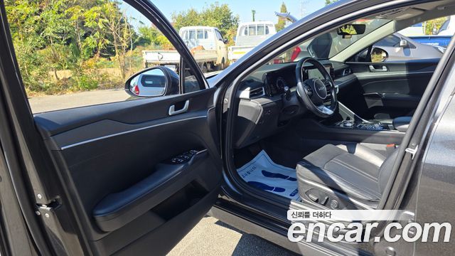 Kia K5 (III) 2.0 Prestige 2022 — фото 10