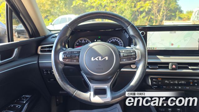 Kia K5 (III) 2.0 Prestige 2022 — фото 13