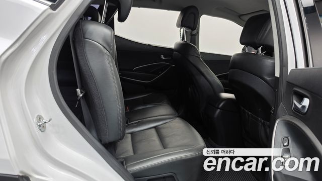 Hyundai Santa Fe The Prime Diesel 2.0 2WD Value Plus 2018 — фото 11