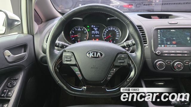 Kia K3 Trendy 2018 — фото 12