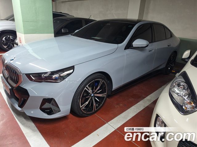 BMW 5 Series (G60) 530i xDrive M Sport