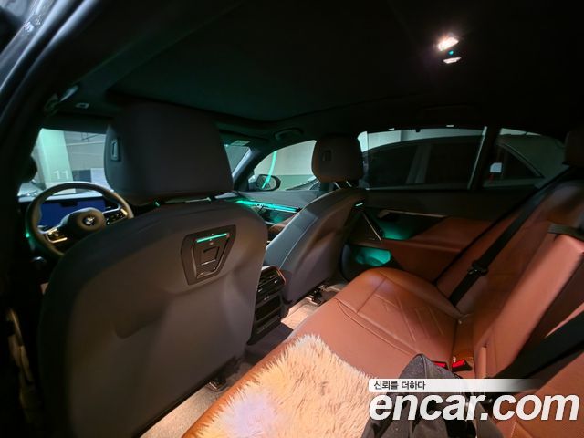 BMW 5 Series (G60) 530i xDrive M Sport 2026 — фото 8