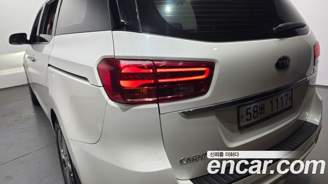Kia Carnival 9-Seater Noblesse Special 2019 — фото 23