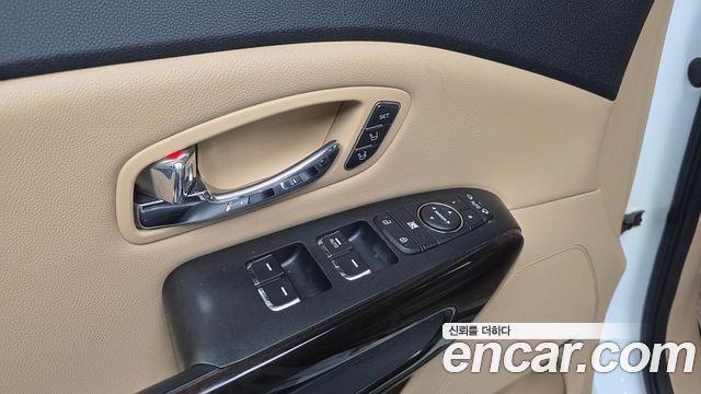 Kia Carnival 9-Seater Noblesse Special 2019 — фото 28