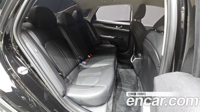 Kia K5 (III) 2.0 LPI(Renter car) Strandard 2023 — фото 11