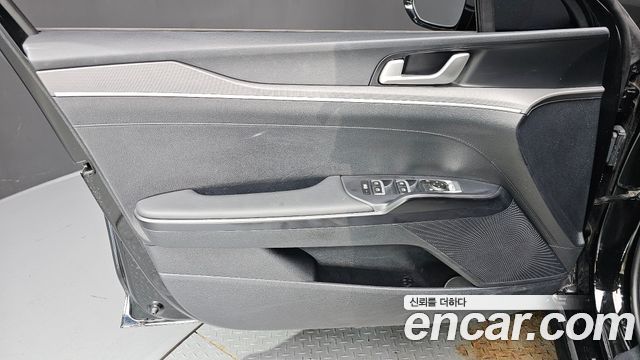 Kia K5 (III) 2.0 LPI(Renter car) Strandard 2023 — фото 24