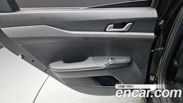 Kia K5 (III) 2.0 LPI(Renter car) Strandard 2023 — фото 25