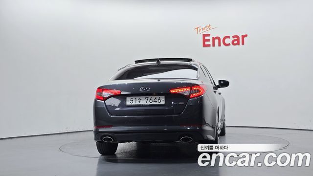 Kia K5 2.4 GDI Noblesse 2011 — фото 4
