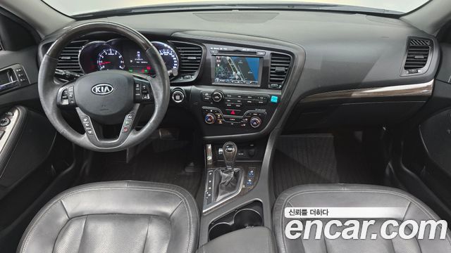 Kia K5 2.4 GDI Noblesse 2011 — фото 7