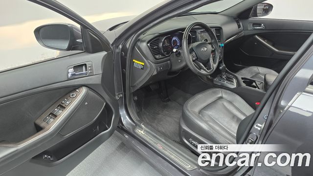 Kia K5 2.4 GDI Noblesse 2011 — фото 10