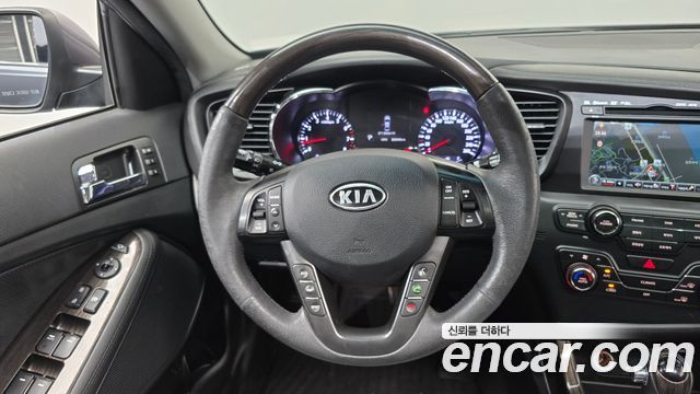 Kia K5 2.4 GDI Noblesse 2011 — фото 13