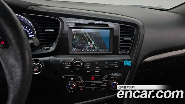 Kia K5 2.4 GDI Noblesse 2011 — фото 14