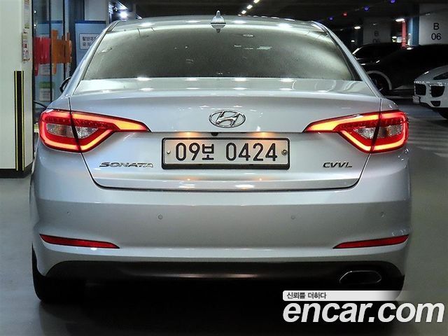 Hyundai Sonata (LF) 2.0 Premium 2016 — фото 4