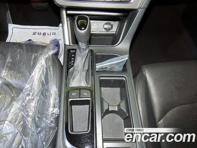 Hyundai Sonata (LF) 2.0 Premium 2016 — фото 9