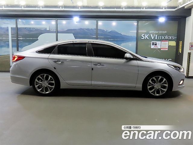 Hyundai Sonata (LF) 2.0 Premium 2016 — фото 23