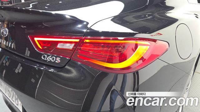 Infiniti Q60 (CV37) 3.0 Coupe 2018 — фото 29