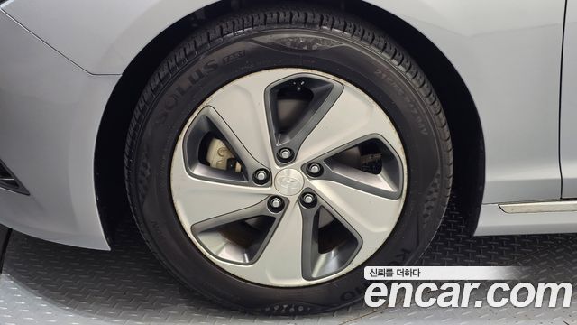 Hyundai Sonata Hybrid (LF) 2.0 HEV Modern Special 2017 — фото 5