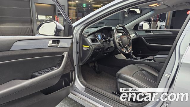 Hyundai Sonata Hybrid (LF) 2.0 HEV Modern Special 2017 — фото 10