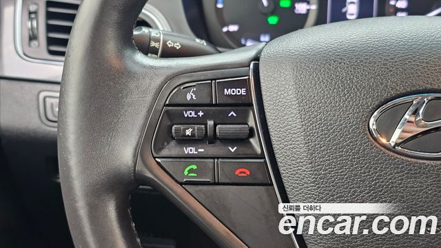 Hyundai Sonata Hybrid (LF) 2.0 HEV Modern Special 2017 — фото 20