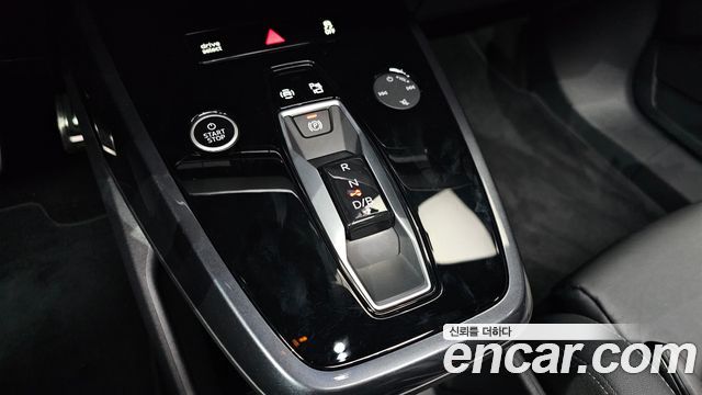 Audi Q4 e-tron (F4) 45 Premium Sportback 2026 — фото 9