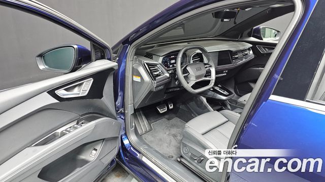 Audi Q4 e-tron (F4) 45 Premium Sportback 2026 — фото 10