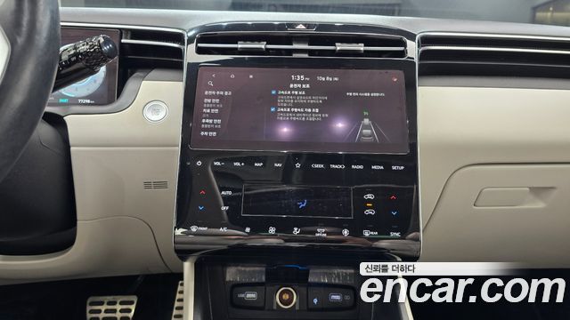 Hyundai Tucson (NX4) Gasoline 1.6 Turbo 2WD Inspiration 2021 — фото 14