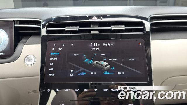 Hyundai Tucson (NX4) Gasoline 1.6 Turbo 2WD Inspiration 2021 — фото 16