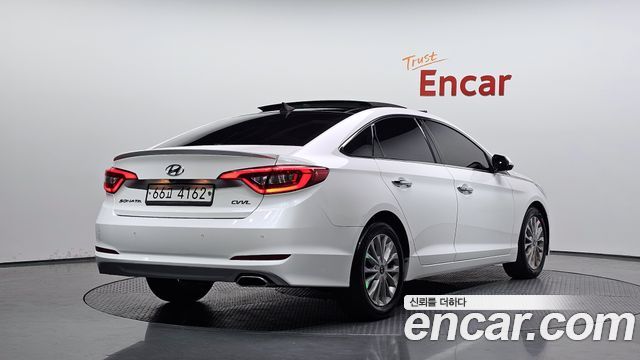 Hyundai Sonata (LF) 2.0 Smart 2015 — фото 2