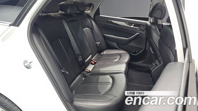 Hyundai Sonata (LF) 2.0 Smart 2015 — фото 15