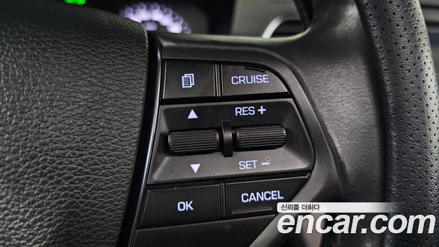 Hyundai Sonata (LF) 2.0 Smart 2015 — фото 17