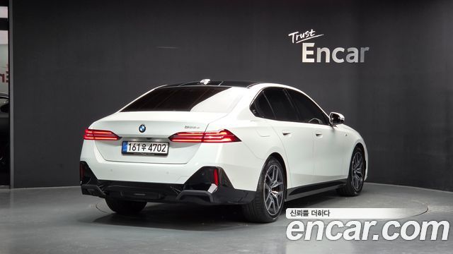 BMW 5 Series (G60) 523d M Sport 2025 — фото 2