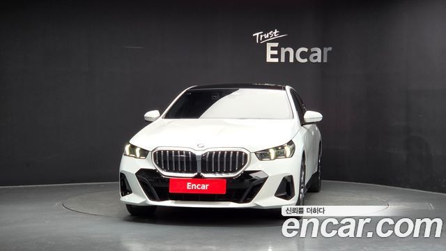 BMW 5 Series (G60) 523d M Sport 2025 — фото 3