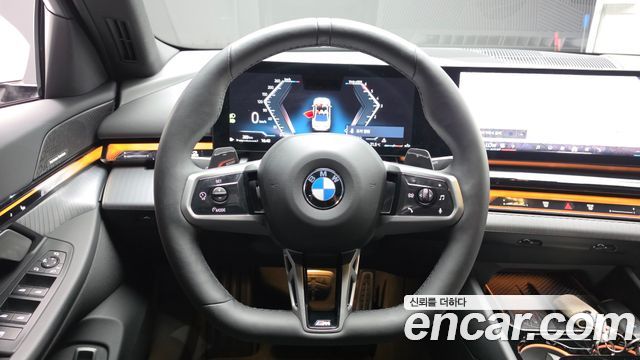 BMW 5 Series (G60) 523d M Sport 2025 — фото 12