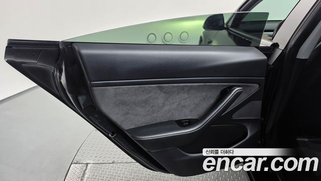 Tesla Model 3 Long Range AWD 2020 — фото 25