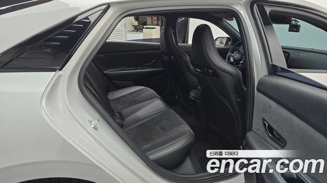 Hyundai Avante (CN7) 2.0 N 2023 — фото 12