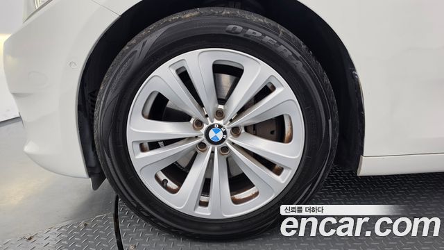 BMW 5 Series GT (F07) GT 2011 — фото 5